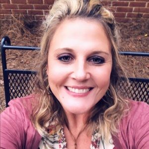 Meet your Posher, Lee